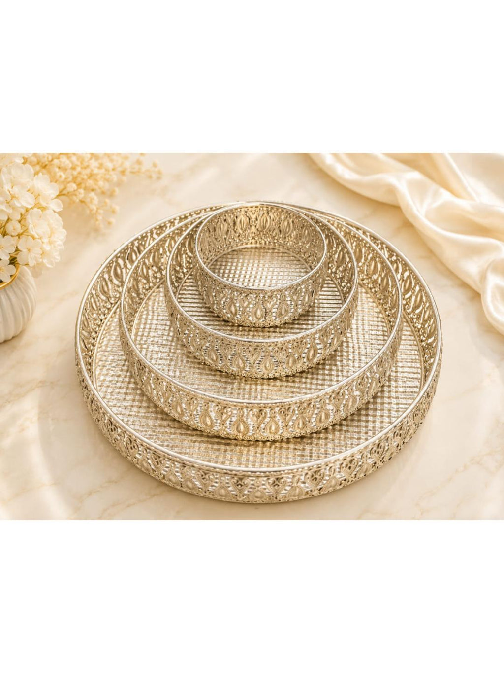 Decorative German Silver Tray Round Set of 4 Sets Designer Set Trays I Gifting Trays Set [Display for Home Wedding and Festive Decor Size 10 inch 8 inch 6 inch 4 inch